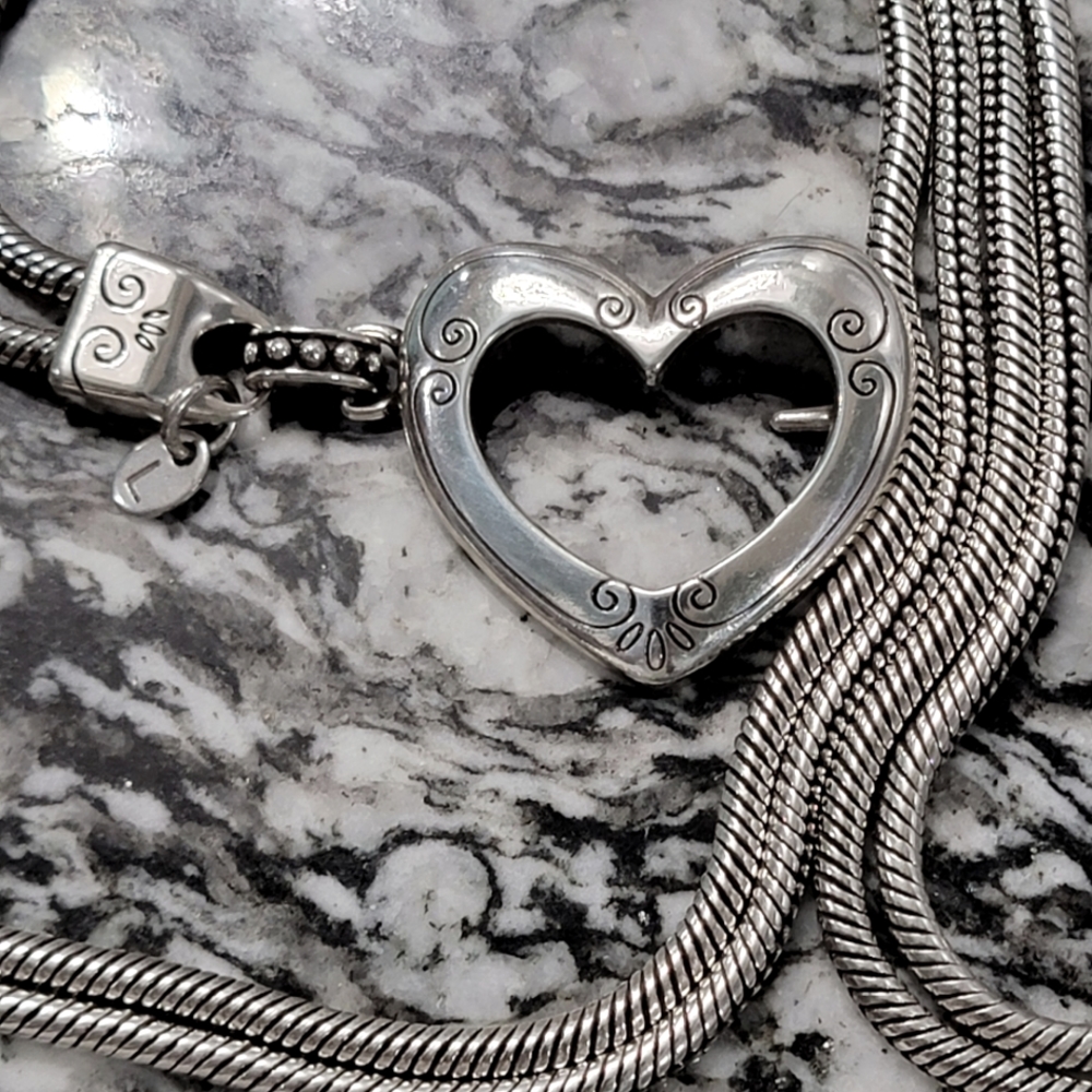 RETIRED RARE FIND BRIGHTON NWT HEART SNAKE CHAIN BELT ADJUSTABLE 34" BY 39" - Picture 2 of 6